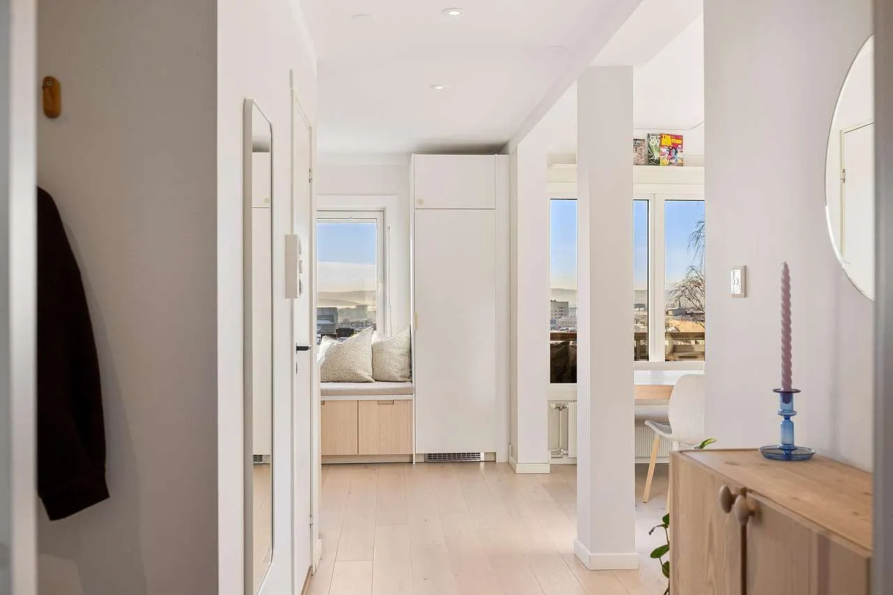 Home Window Tinting: Save Energy and Privacy